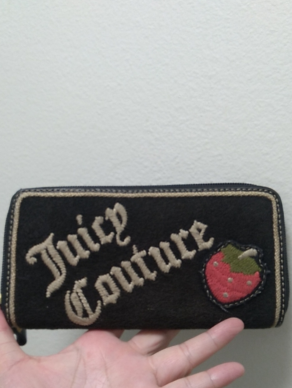 Vintage Juicy Couture Zip Around Wallet